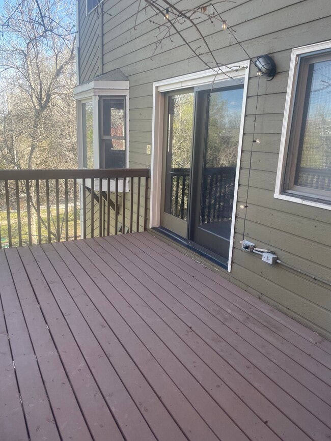 Photo - 2861 Springdale Ln Unit 2861