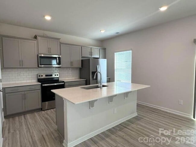 Photo - 7898 Old Brk Rd