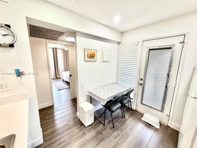 Photo - 2707 Nassau Bend Unit H2