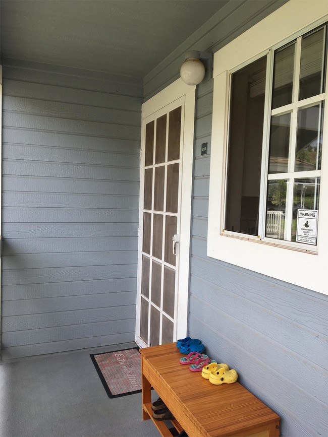 Building Photo - 92-1045-1045 Lalahi St