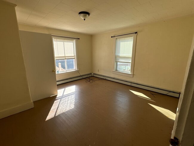 Photo - 190 Main St Unidad 3