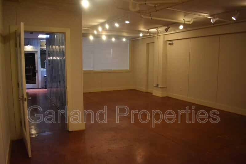 Photo - 110 Campbell Ave