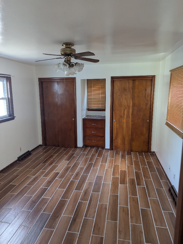 Building Photo - 367 Laird Ave SE Rental