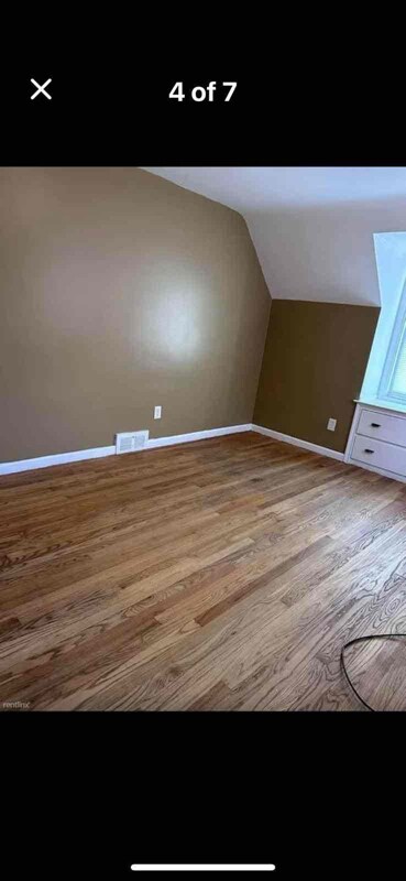 Photo - 6730 Grandmont Ave