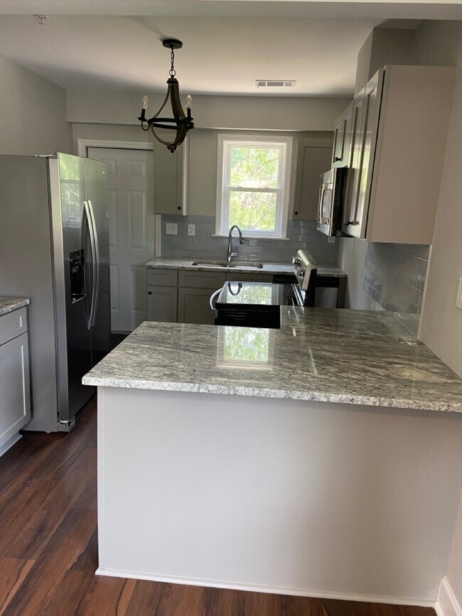 Photo - 200 Reed St Unit 1