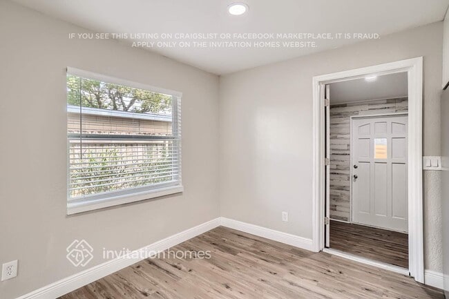 Photo - 7803 Sun Vista Way