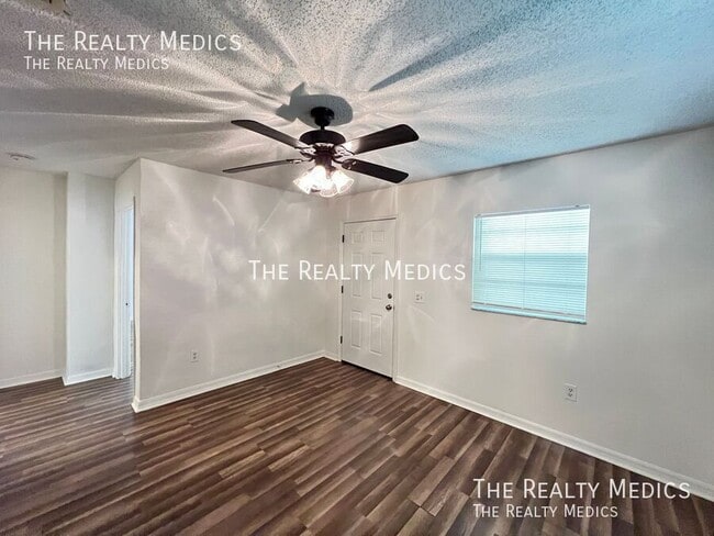 Photo - 1118 Tuskegee St