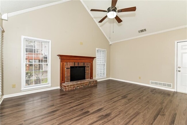 Photo - 3307 Poplar Ridge Dr