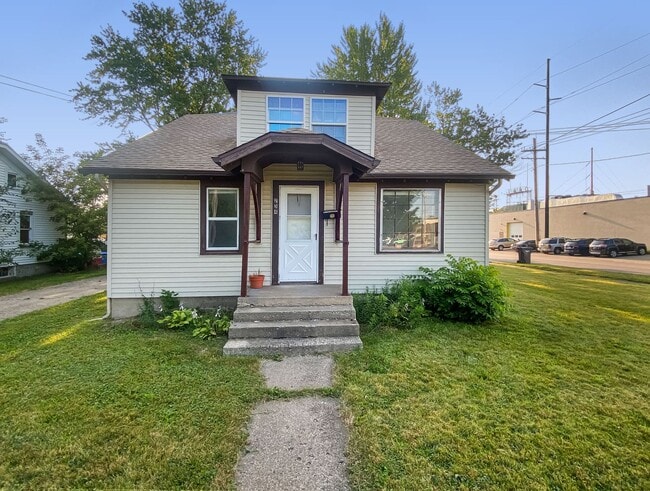 01730 - Averill135-137 - 01730 - Averill135-137 Apartment Unit 234 S Union
