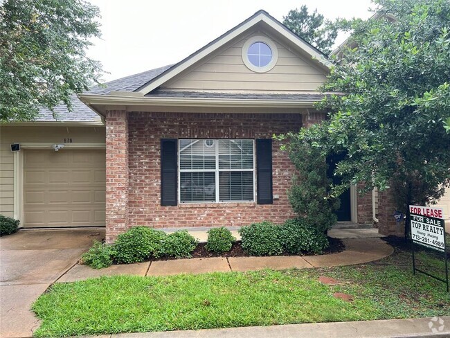 Building Photo - 818 Sterling Creek Cir Rental