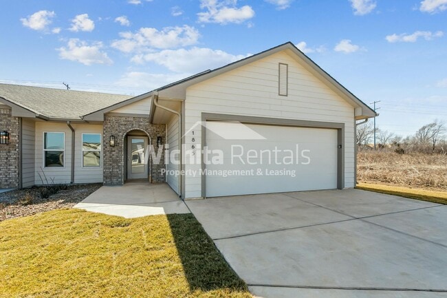 Building Photo - 1867-1867 S Hickory Creek Ct Unit 1865 S. Hickory Creek Ct.