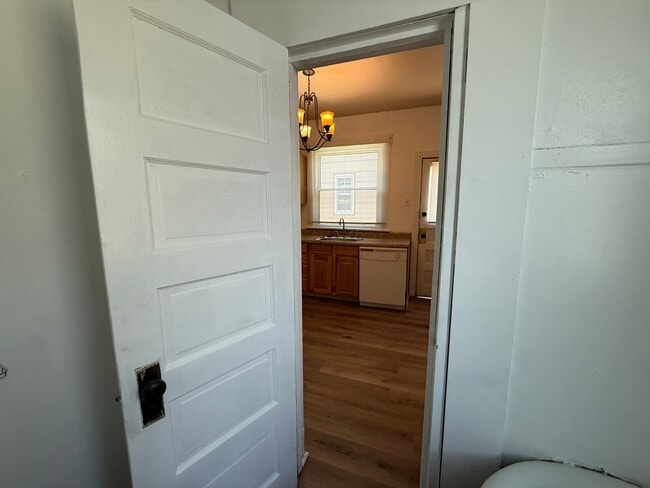 Photo - 131 Broadwater Ave