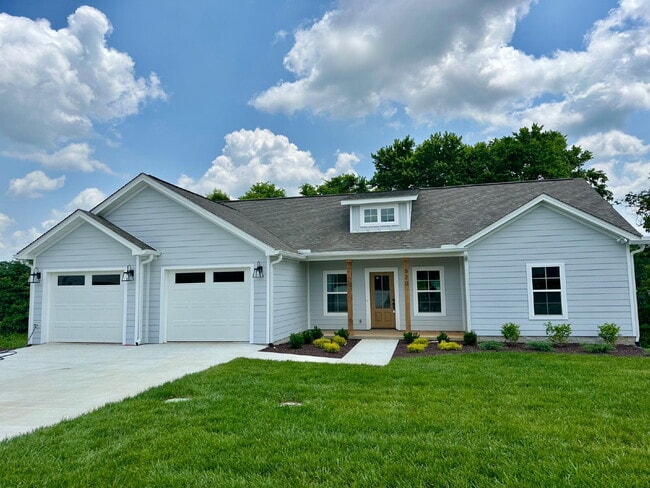 Building Photo - 520 Cottage Wy