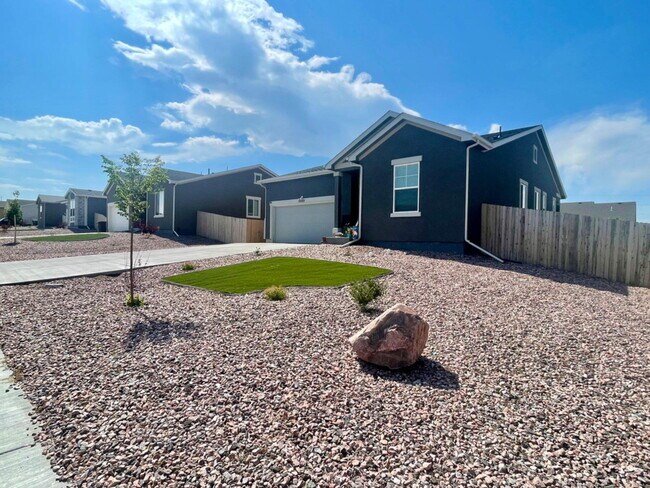 Photo - 2222 Sunrise Ln House