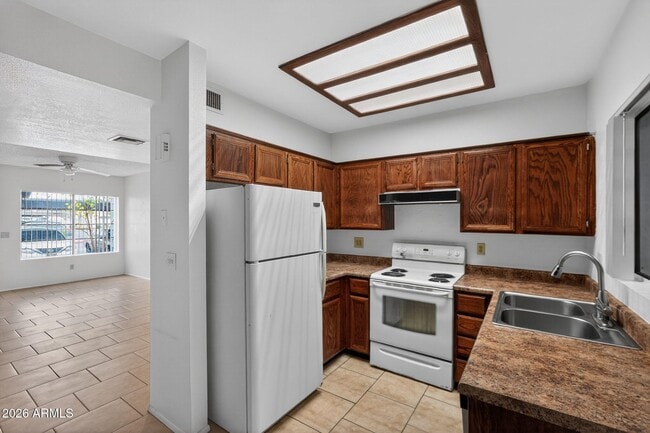 Photo - 7801 N 44th Dr