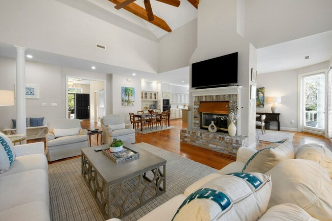Photo - 125 Brandon Way Unidad ID1253412P