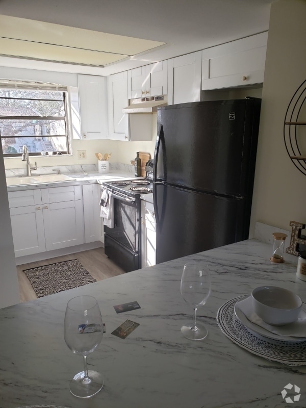 Building Photo - 6057 Topher Trail Rental