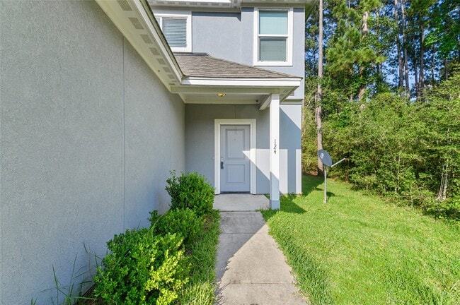 Photo - 124 Artesian Way