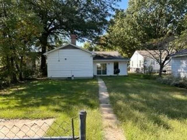 Photo - Very Nice 3 Bedroom In Paducah Available Immediately