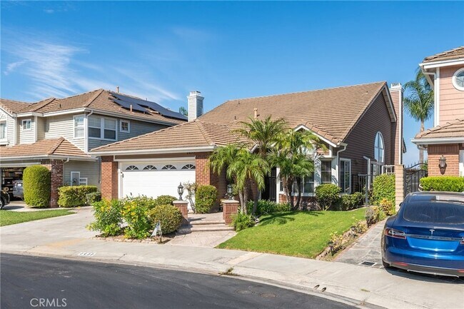 Photo - 6430 Regents Ct