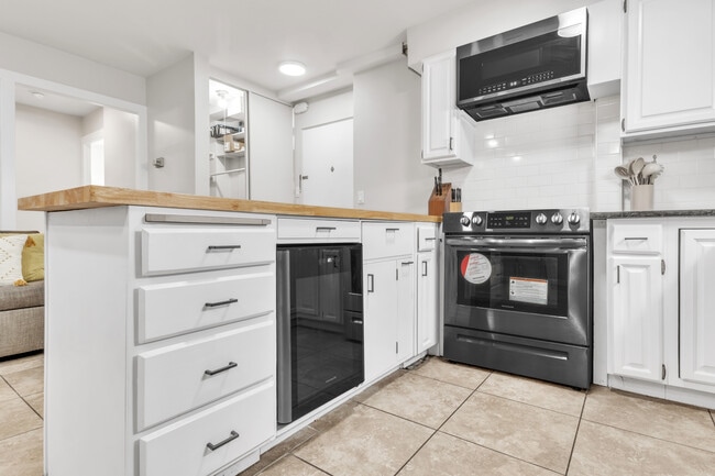 Photo - 130 S 1300 E