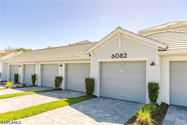 Photo - 6082 National Blvd Unit 113