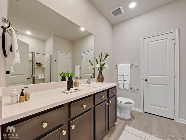 Photo - 15419 Maple Ter Dr