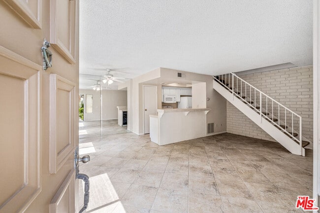 Photo - 72669 Eagle Rd Unit 2