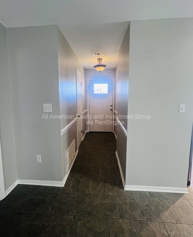 Photo - 2220 Kerra Ln