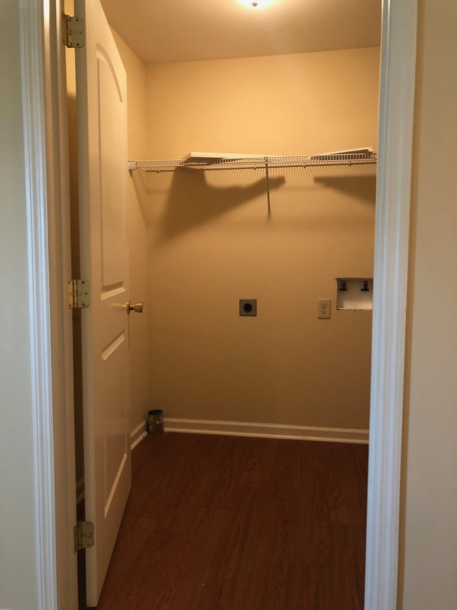 Ty Lane Apartments