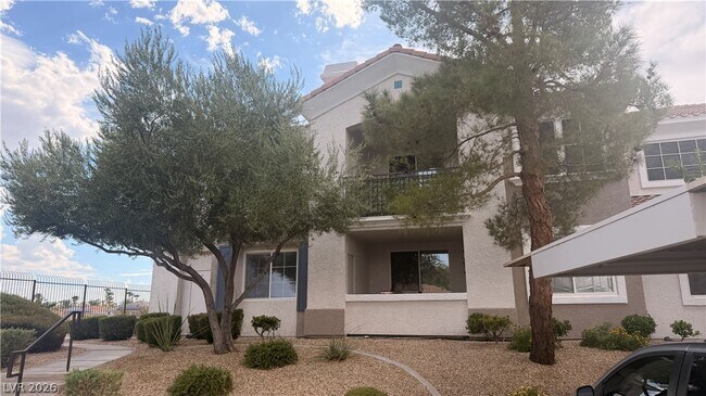 Photo - 2325 Windmill Pkwy Unit 1613