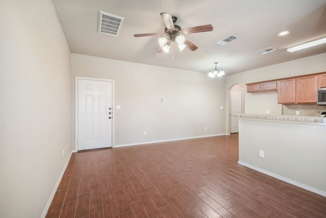 Photo - Nice 3 BEDROOM DUPLEX LOCATED IN HUTTO, TEXAS!