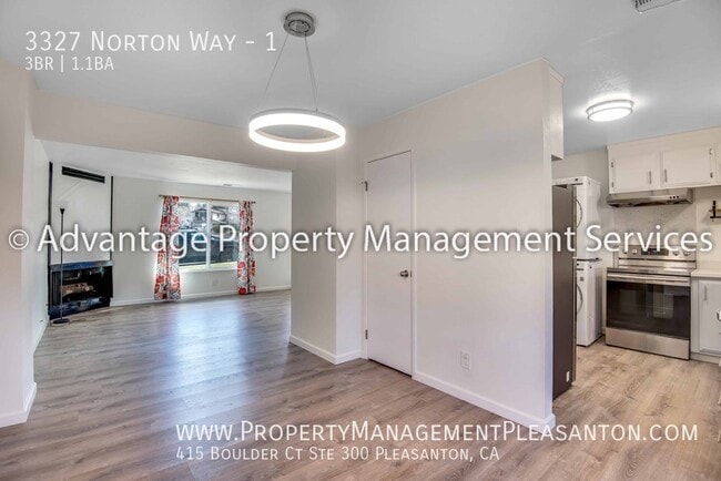 Photo - 3327 Norton Way Unidad 1