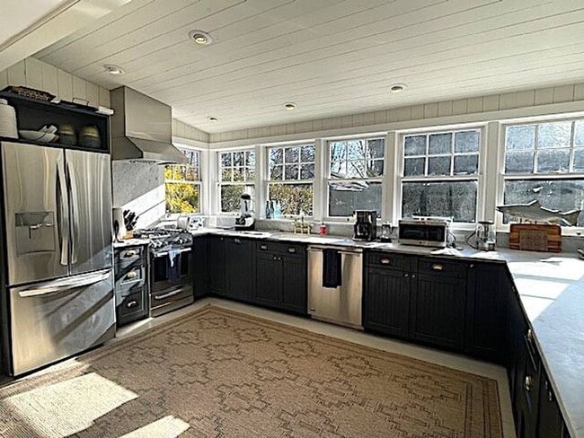 Photo - 62 Abrahams Landing Rd