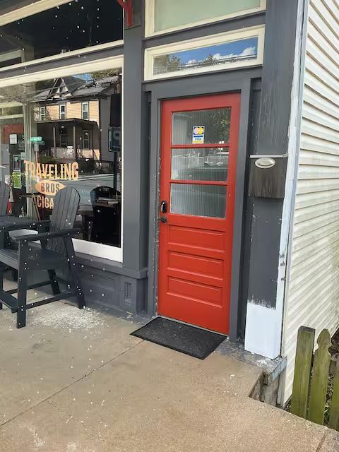 Photo - 302 W Potomac St