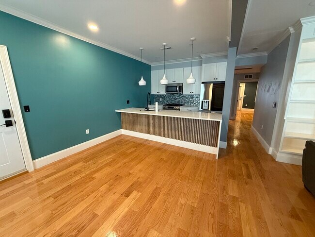 Photo - 31 Boardman St Unit 5