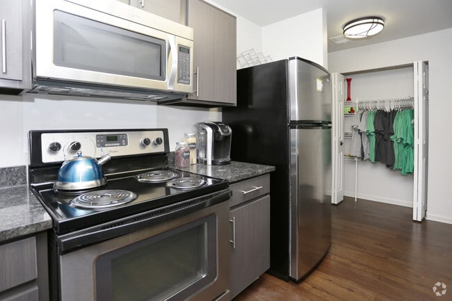 Photo - The Landings at Chandler Crossings