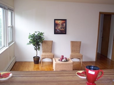 Living Area - Highland Towers Apartments