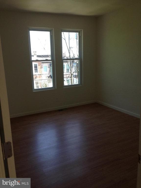 Photo - 621 Linnard St