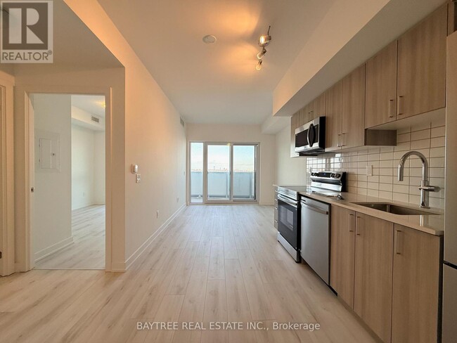 Photo - 1010 Sandy Beach Rd Unité 903