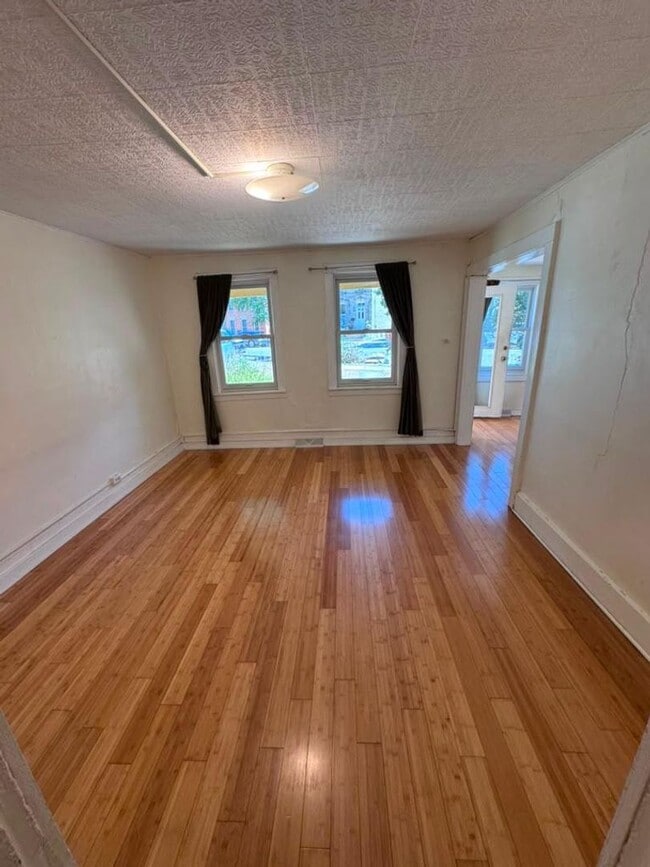 Photo - 734 Williamson St Unidad 734