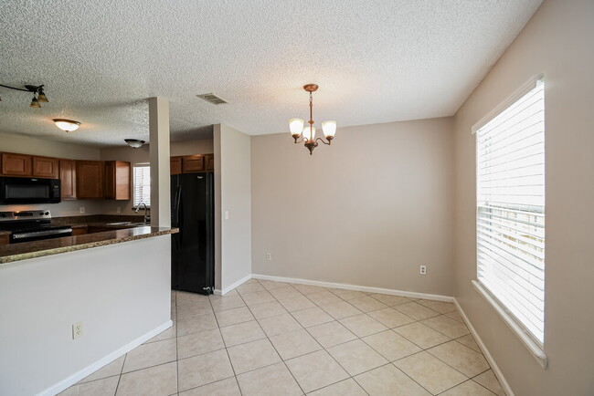 Photo - 2943 Tuscarora Tr