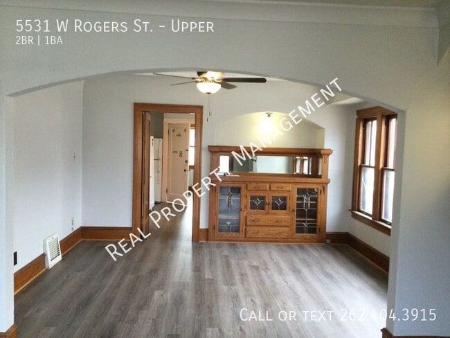 Building Photo - 5531 W Rogers St Unit Upper Rental
