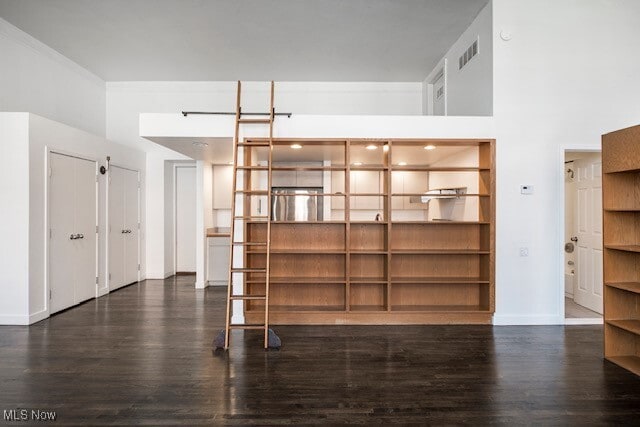 Building Photo - 2043 Random Rd Unit 109 Rental