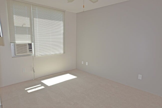 Photo - 215 N King St Unit 1105 - 1105