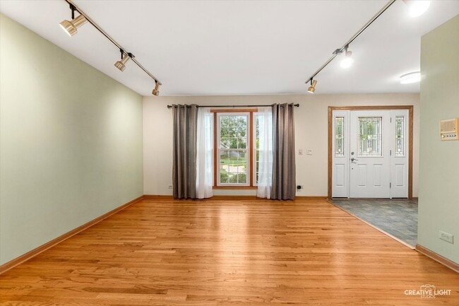 Photo - 920 Fairfax Ct