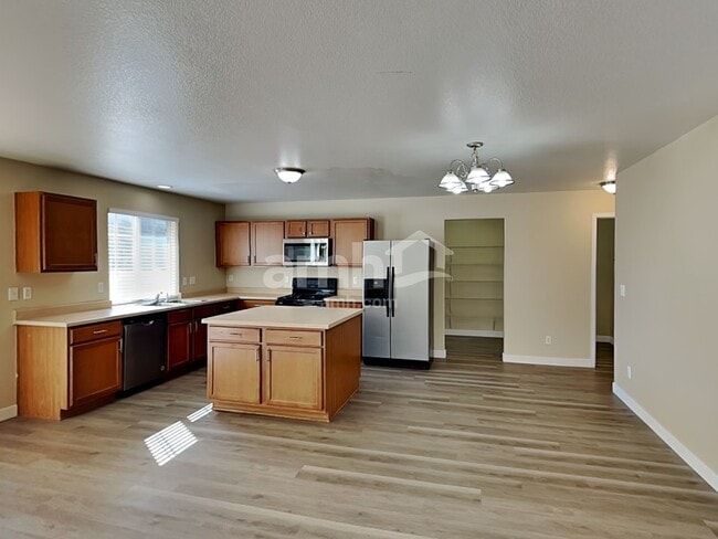 Photo - 18908 E 47th Dr