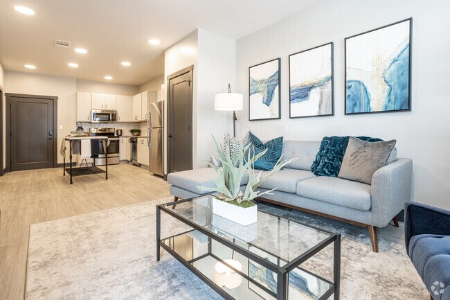 1BR, 1BA - 686 SF - Living Area