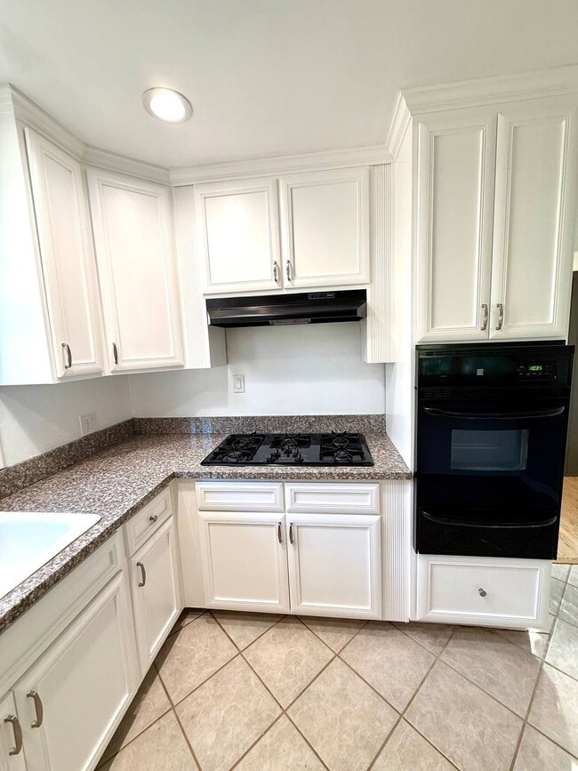 Photo - 22051 San Miguel St