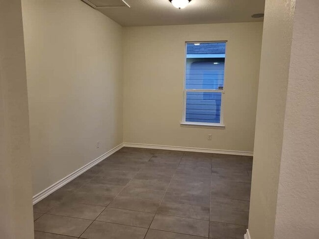 Photo - OPEN HOUSE October 26, 2025 12pm to 2pm Ne...